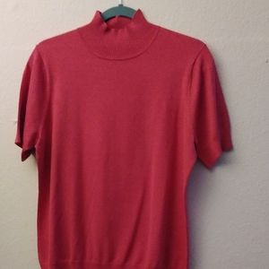 Short sleeve sweater with ribbed mock turtle neck